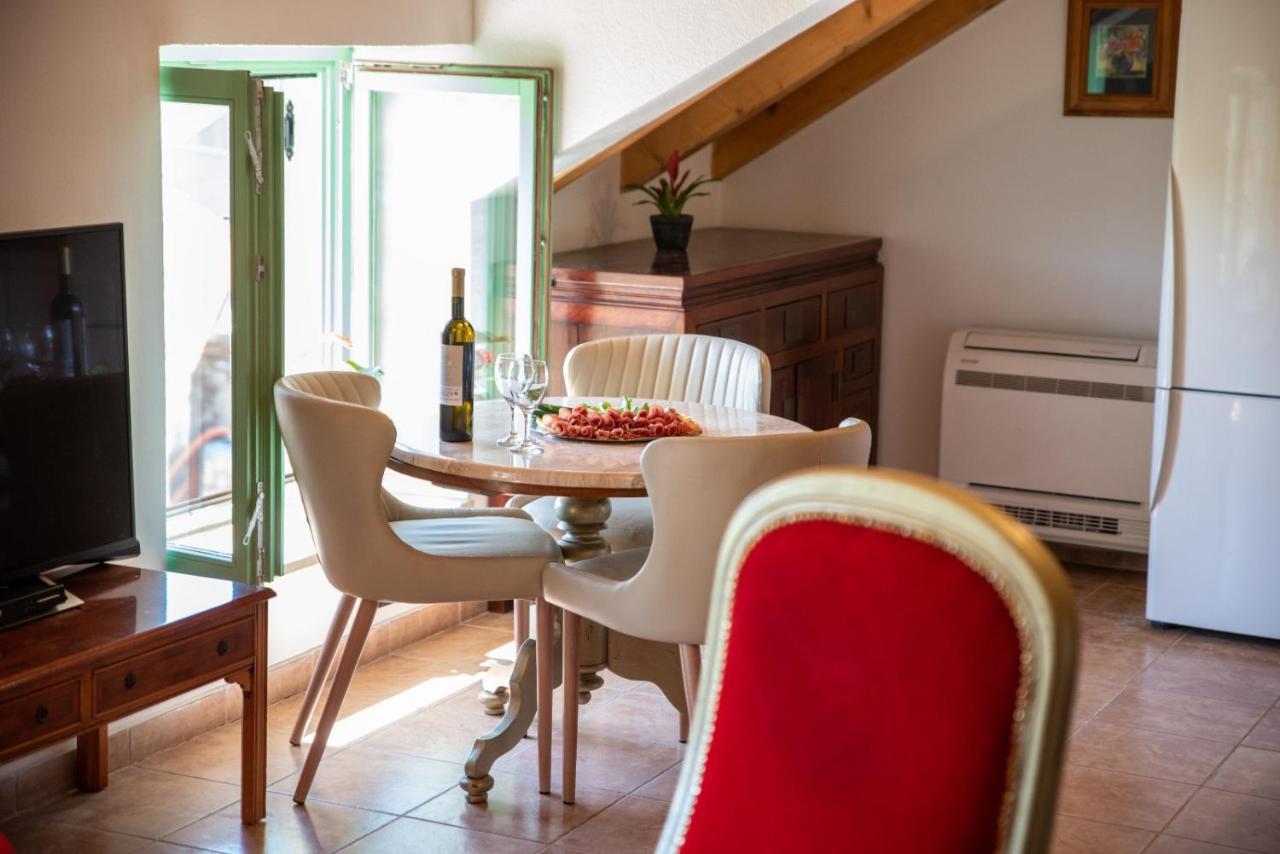 Villa Pristinus Krstatice Eksteriør billede