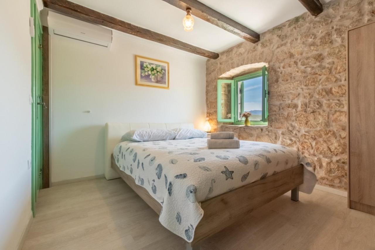 Villa Pristinus Krstatice Eksteriør billede